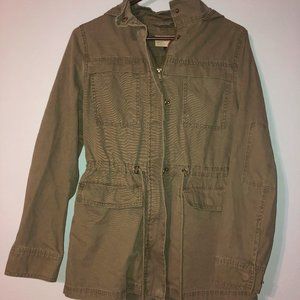 Universal Threads army green jacket